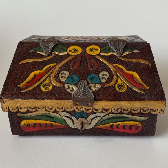 Vintage TOOLED LEATHER BOX with Drawers Leather on Wood Hand Painted Rare - Picture 1 of 10